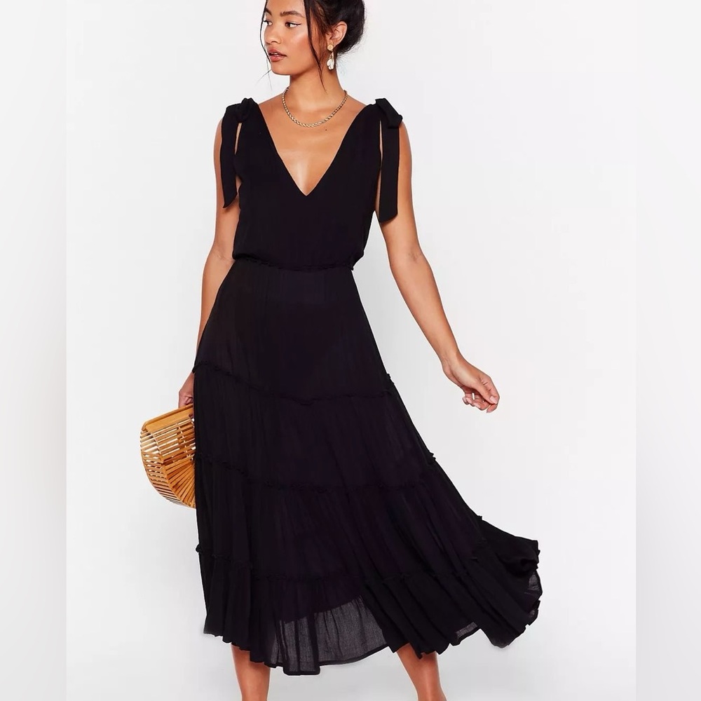 NASTYGAL Cut Ties Cover Up Maxi Dress Black Linen Dress Tiered Ruffle Size 6 - Picture 2 of 7